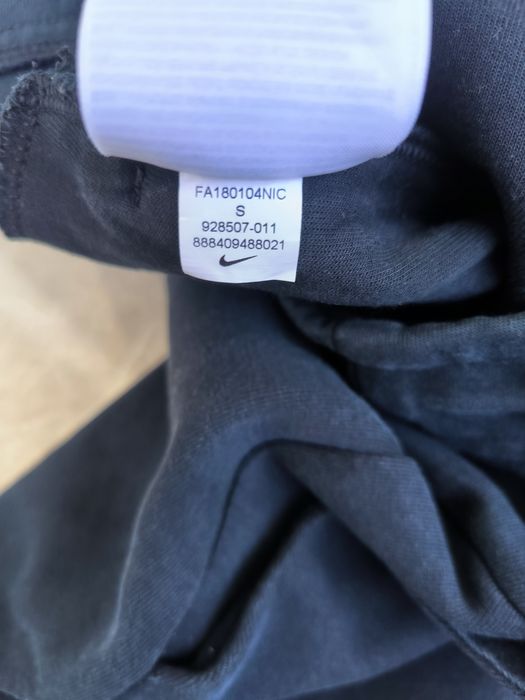 Nike Tech Fleece S размер