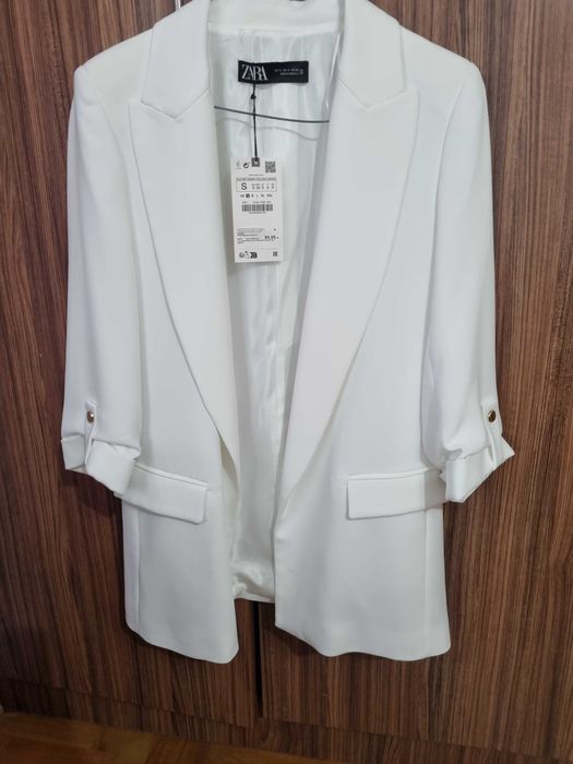 Уникални Ново дамско сако Zara