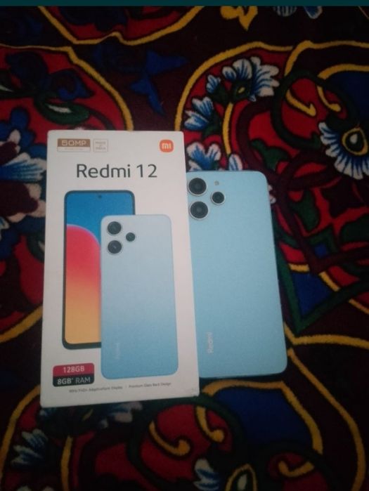 Redmi 12  4+4 128 gb