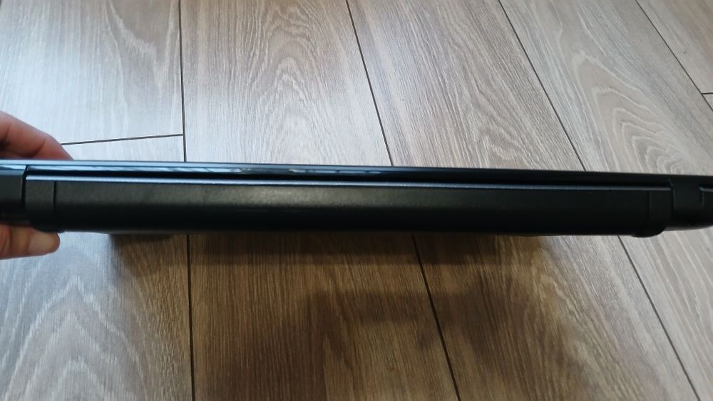 Лаптоп Asus K53S