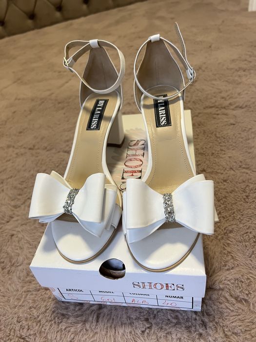 Sandale Lariss piele naturală, noi