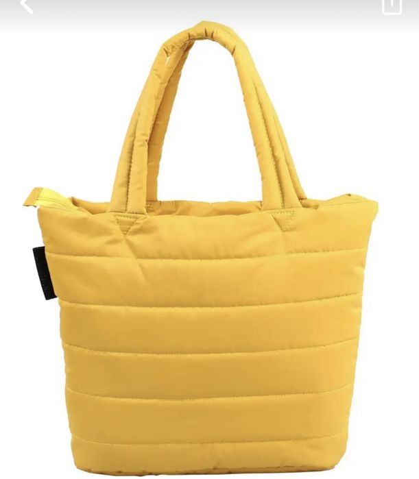 Куртка-ветровка