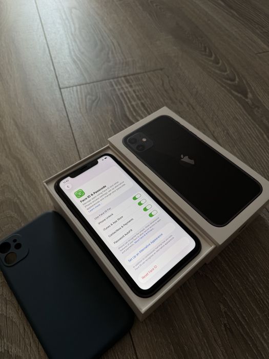 Vand iPhone 11 - Diverse culori - CA NOI