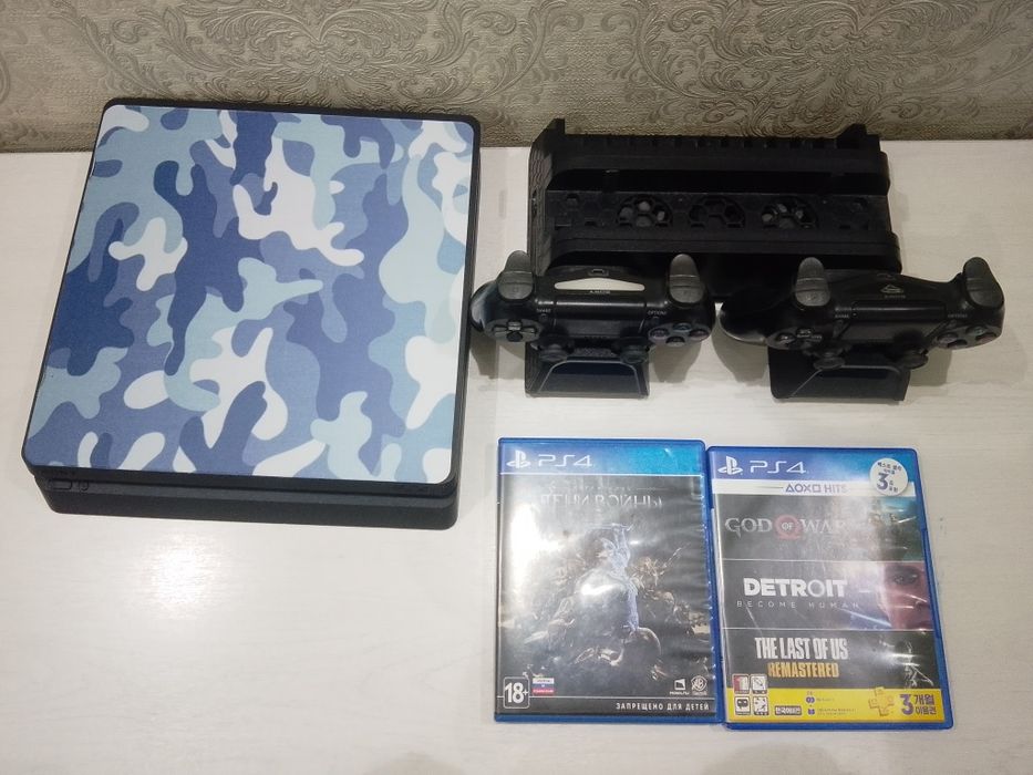 Пс4 с играми в хорошем состояние
