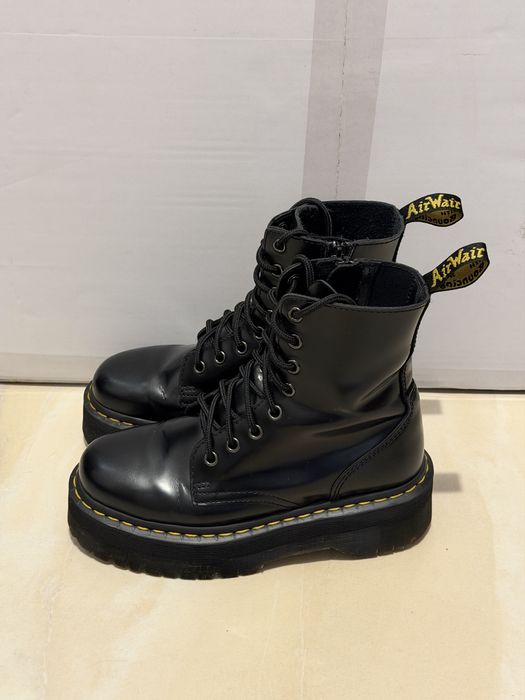 Bocanci Dr Martens negri
