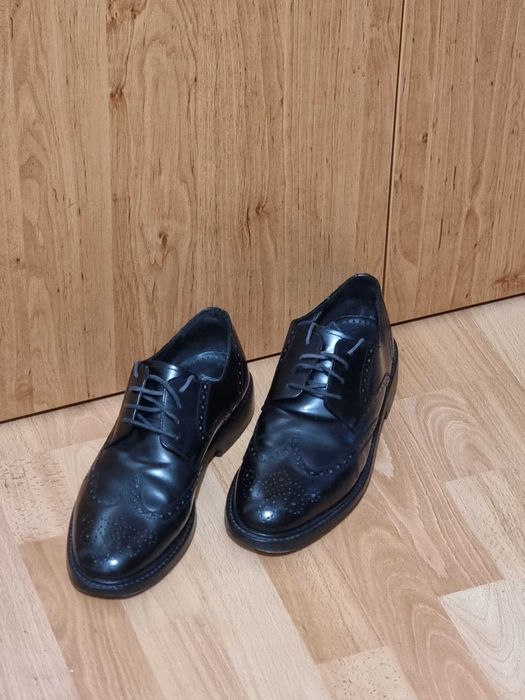 Pantofi piele lucioasa BROGUE - negru barbati - cu talpa inalta