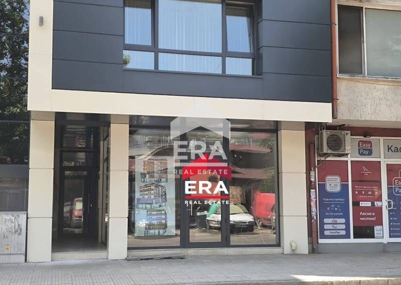 Дава се под наем Магазин в Хасково, Училищни - 22 кв.м за 357 € - Снимка #1