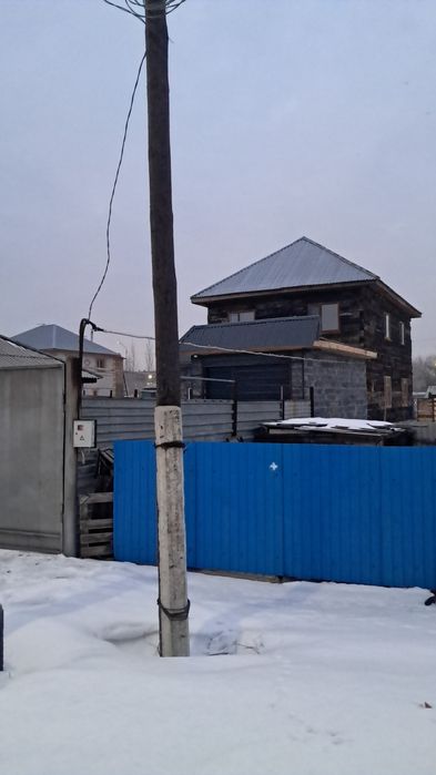 Продам дом недостроенный шпальный