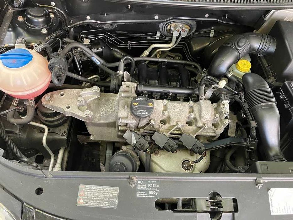 Продавам VW Polo