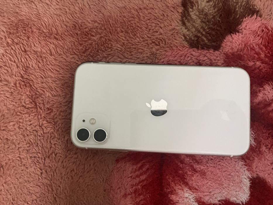 iPhone 11 хорошего состояние