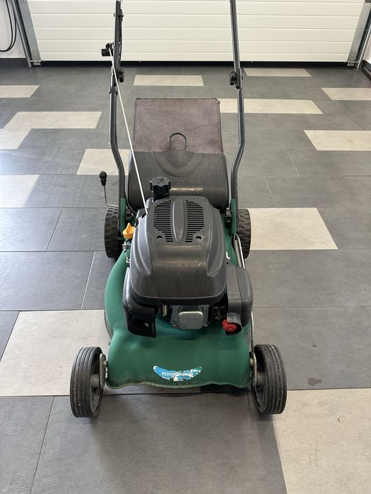 Masina de tuns gazon Powerplus