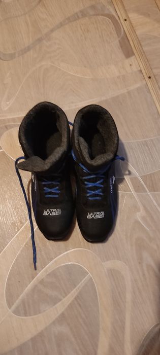 Лыжи беговые с ботинками