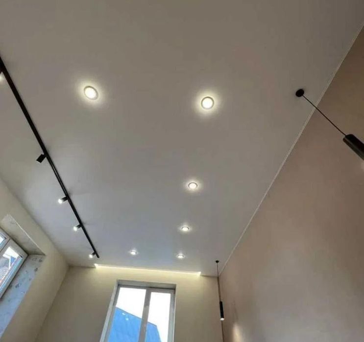 Натежной потолок