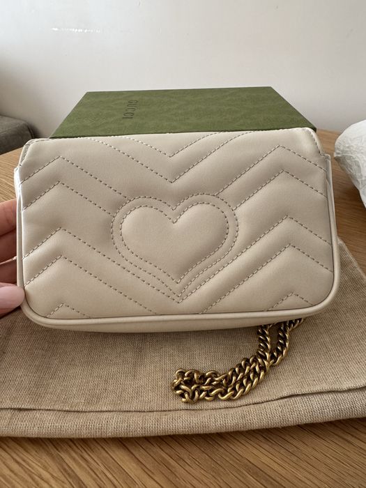 Чанта Gucci marmont super mini