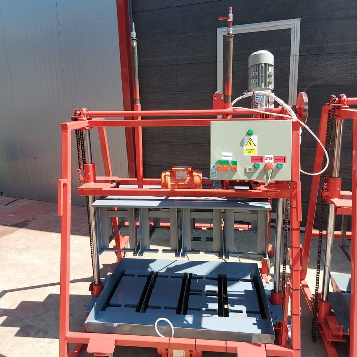 Presa Vibropresa electrica boltari pavele