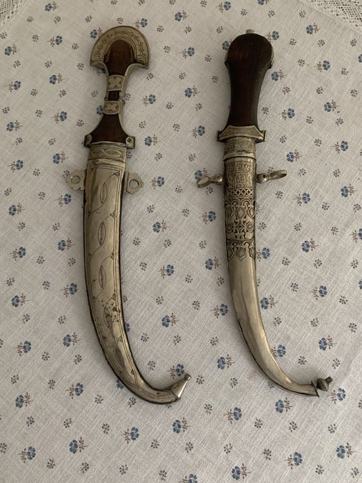 2 бр. марокански ръчна изработка ками кинджали ханджари остриета кукри