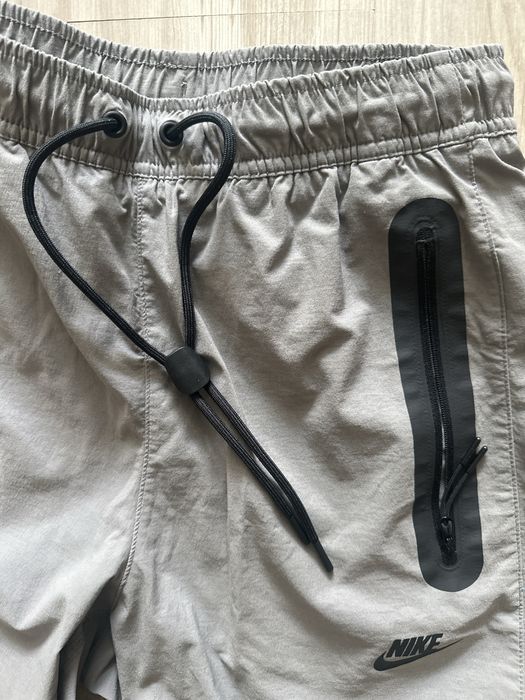 Nike Tech екип чисто нов
