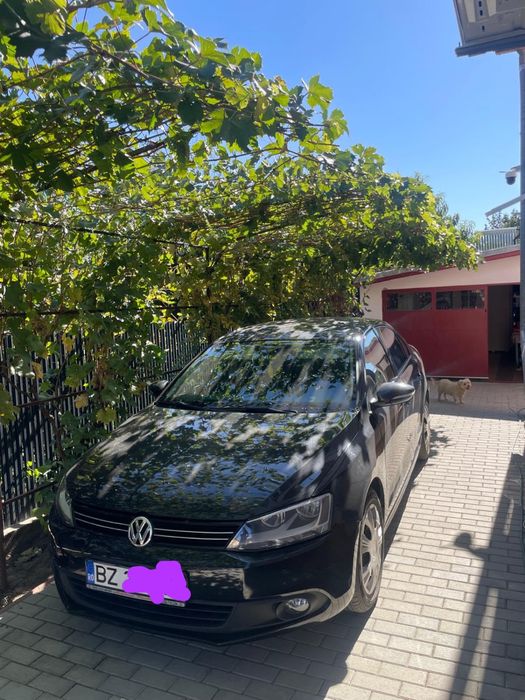 Se vinde vw jetta