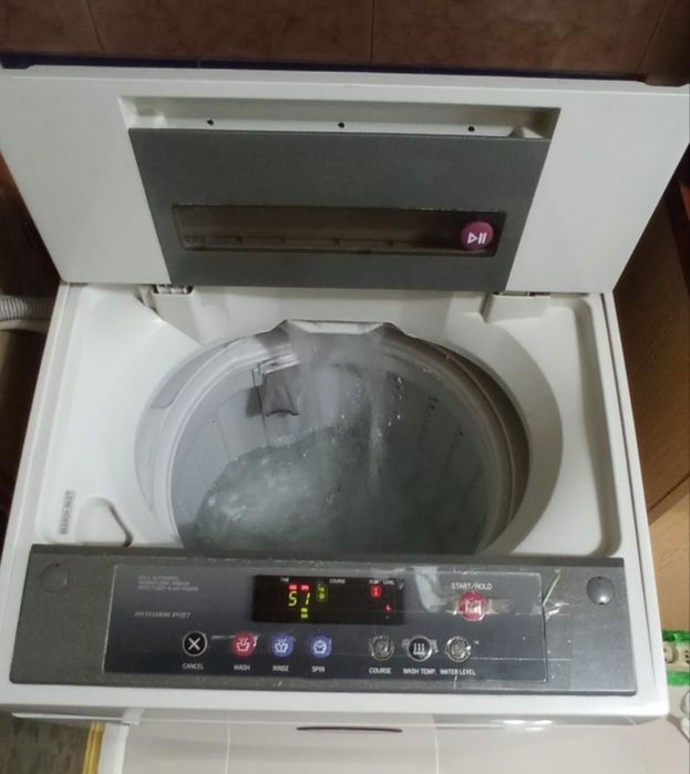 Стиральная машина продается Daewoо