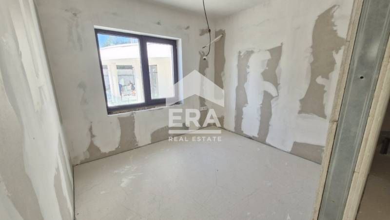 Продава се Четиристаен апартамент в Варна, Чайка - 195 кв.м за 1077 €/кв.м - Снимка #2