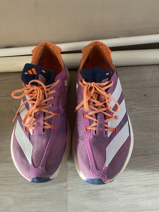 Продам беговые  кроссовки