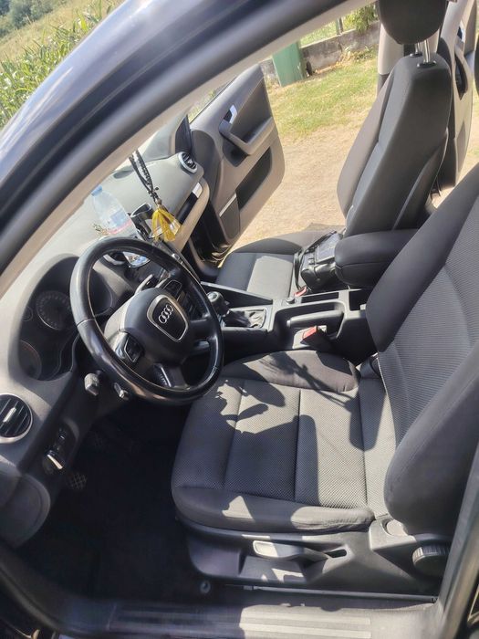 Vând Audi A3, preț in euro