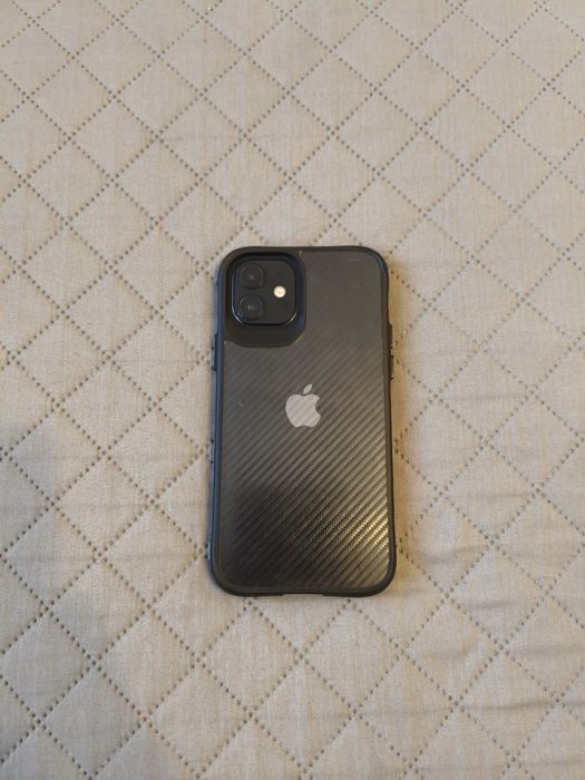 iPhone 12 64GB – Black