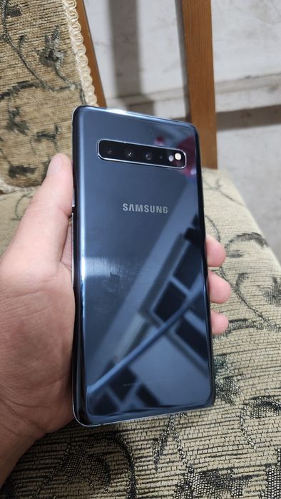 Telefon sotiladi sirochna