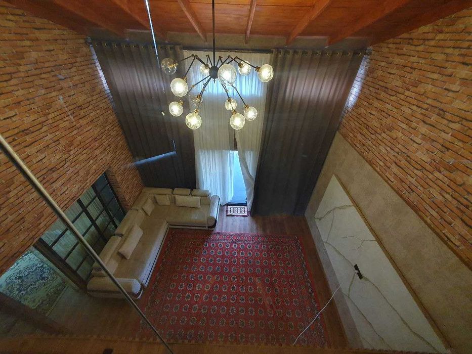 Koʻksaroy 6 sotu 6 xona+holl