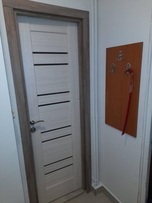 Inchiriez garsoniera Baba Novac