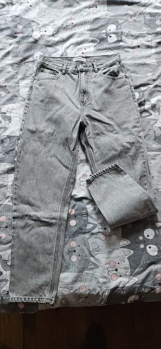 Дънки pull&bear mom fit 38 размер
