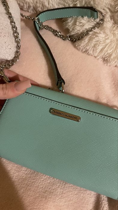 Малка чанта- Rebecca Minkoff