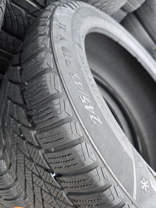 Anvelope iarna 245 45 19