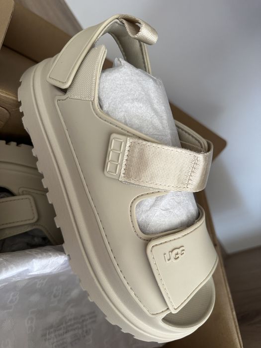 Сандали UGG НОВИ