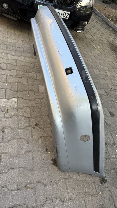 Задний бампер с парктрониками BMW e39