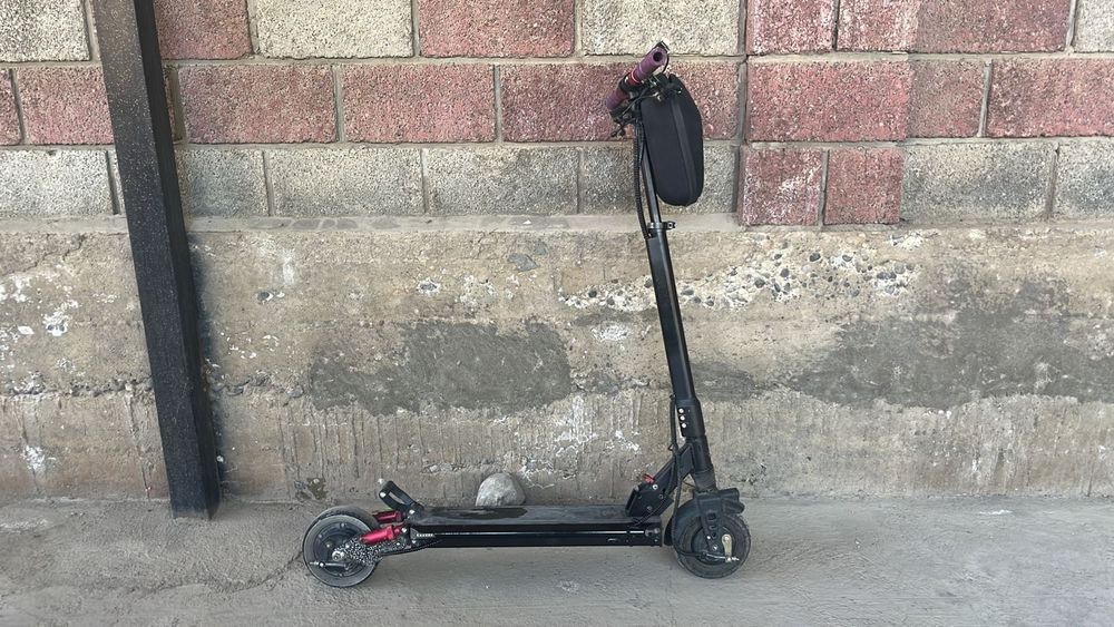 Электросамокат kuquay x1