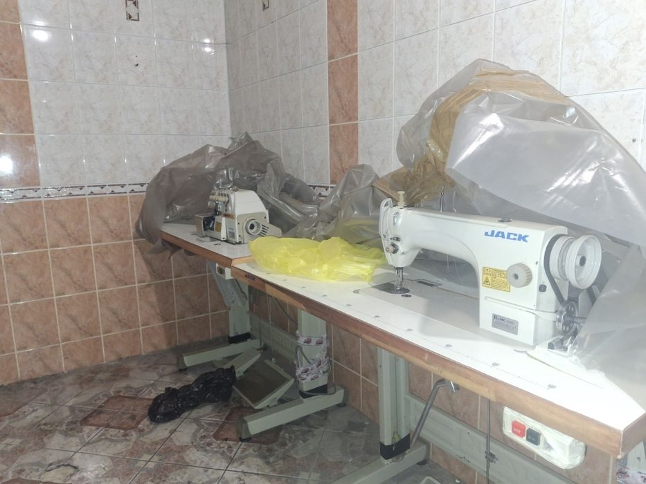 Продам две швеные машинки
