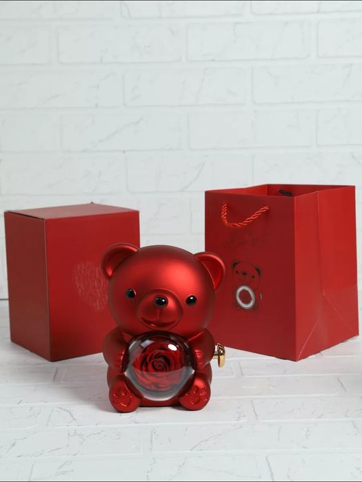 Мишка-шкатулка с розой в колбе