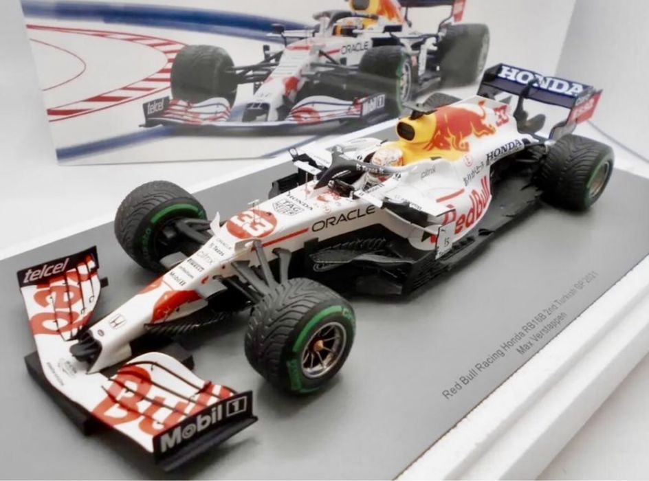 Macheta formula 1 f1 1/18 Red Bull noua marca spark Verstappen 2021 Turcia