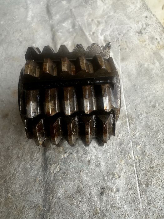 Фреза червячная угол 30гр м2.5