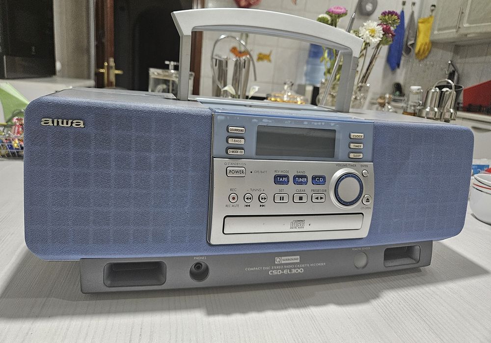 Магнитола AIWA бу