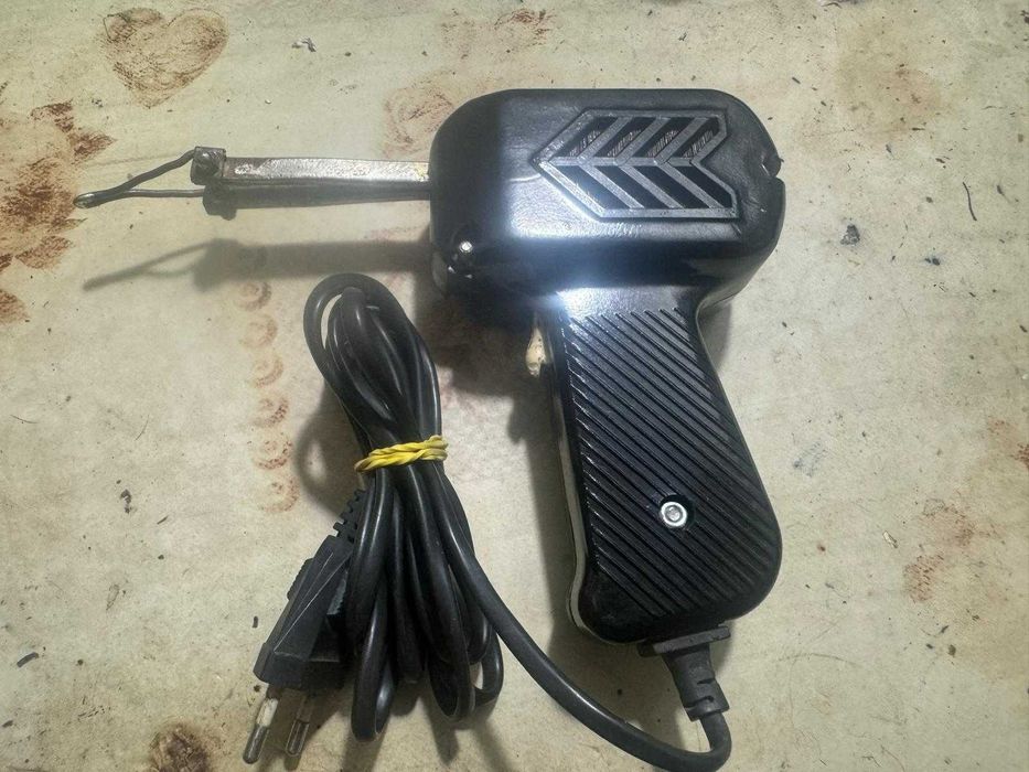 pistol de lipit  romanesc