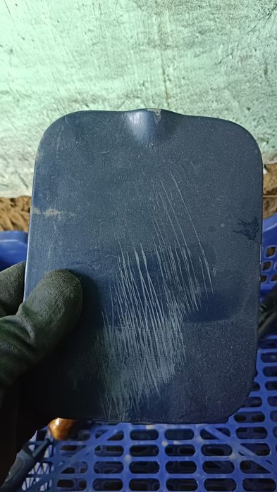 Лючок бака БМВ е34