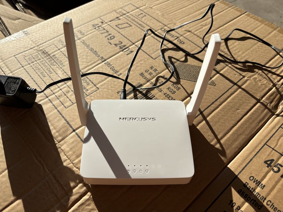 Router wireless Wi-Fi Mercusys MW301R, 300 Mbps, 3 porturi