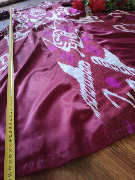 Красивые комплекты платье костюм адрас в отличном состоянии листай