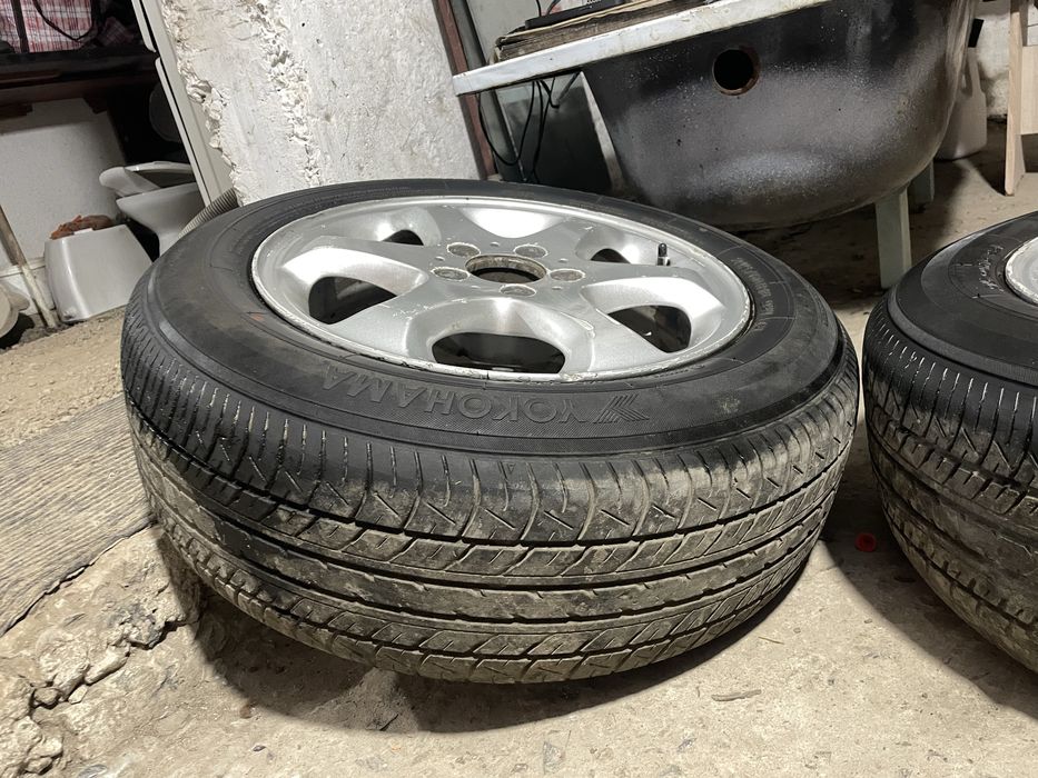 Мерседес титанка