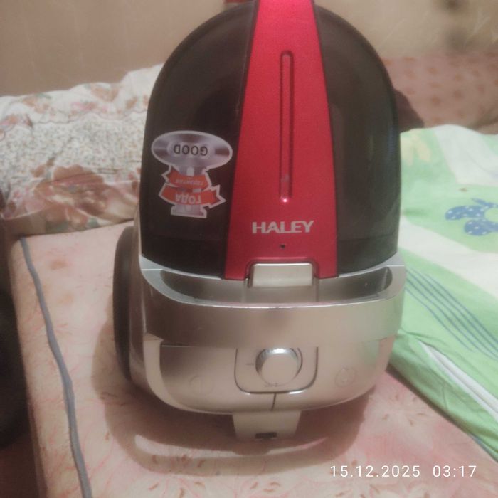 Пылесос в отличном состоянии 2000w