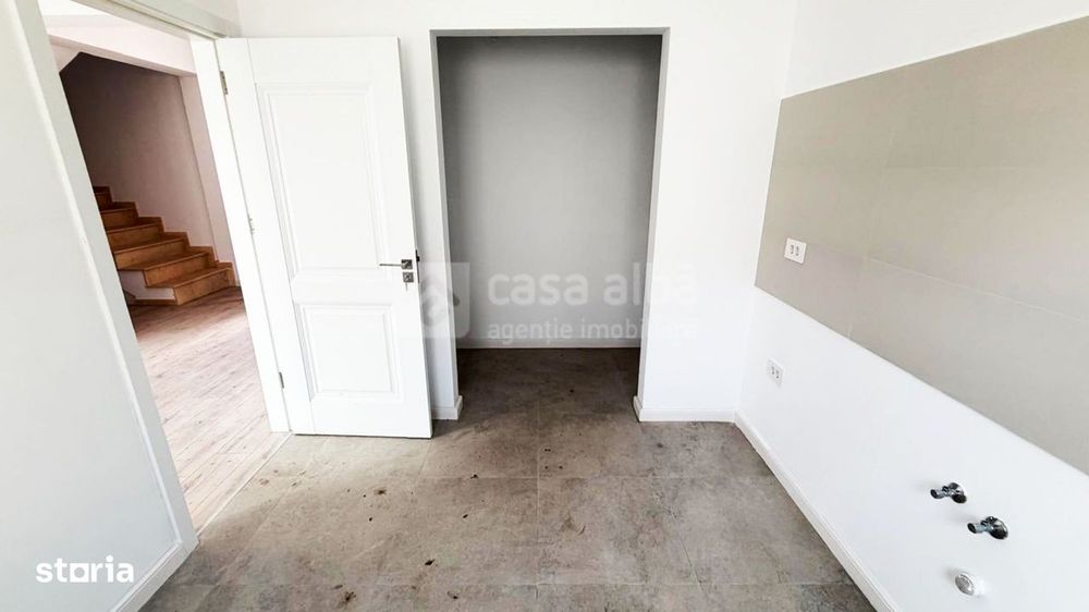 Popas Pacurari - duplex modern de inchiriat, D+P+E, terasa, parcare