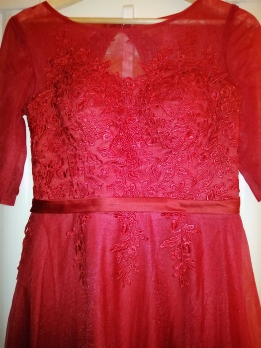 Rochie  lunga roșie cu dantela