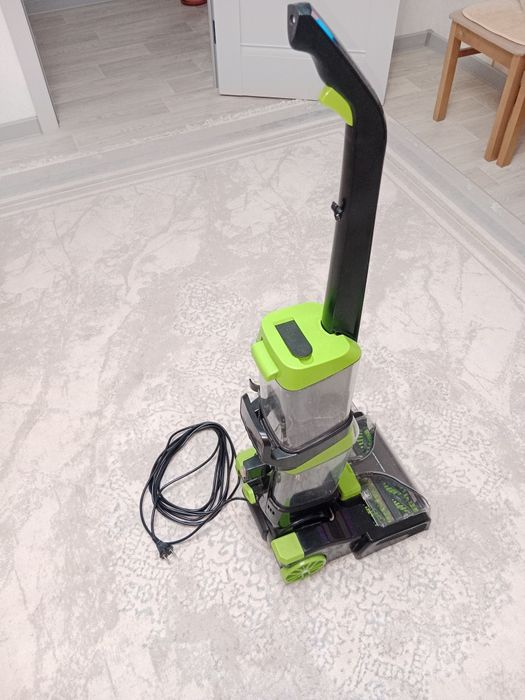 Продам моющий пылесос